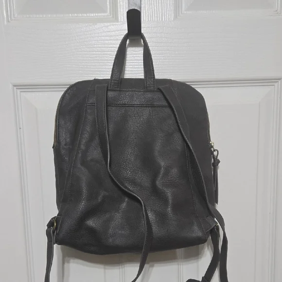 Universal Thread Gray Vegan Leather Backpack - Picture 3 of 5